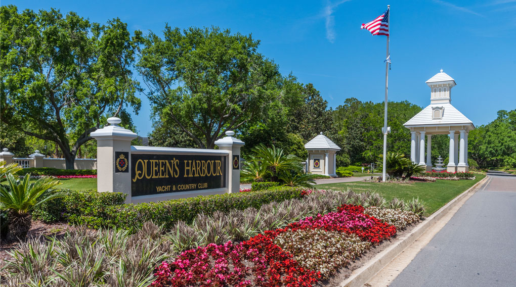 queens harbor yacht and country club homes for sale