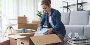 Woman in New York packing to move to Northeast Florida